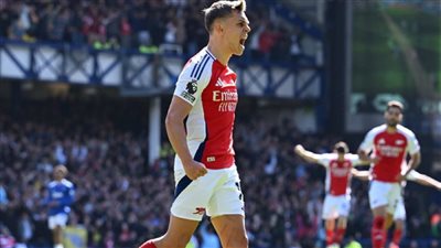 آرسنال يحسم نتيجة الشوط الأول أمام إيفرتون بالدوري الإنجليزي (فيديو)