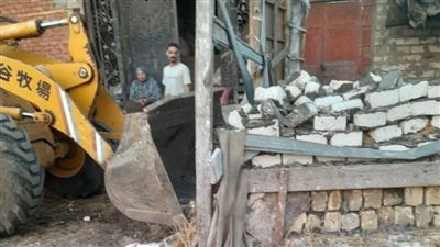 التصدى لبناء بدون ترخيص بالزقازيق في الشرقية 