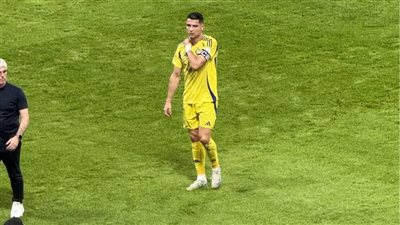 شاهد، إصابة كريستيانو رونالدو بديربي النصر والهلال في الدوري السعودي 