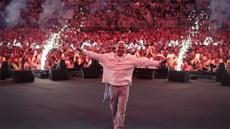 عمرو دياب، فيتو 