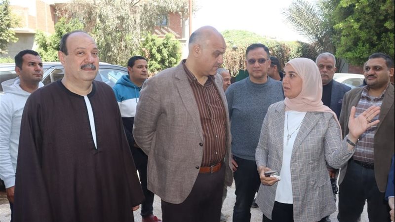 محافظ القليوبية خلال