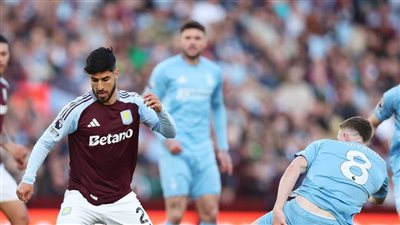 أستون فيلا يفوز على نوتنجهام فورست 2-1 في الدوري الإنجليزي 