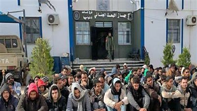 قوات الأمن الليبية تضبط 570 مهاجرا غير نظامي ومتهمين بتهريب البشر