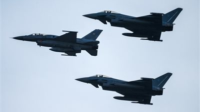 بولندا تنشر طائرات في مجالها الجوي بعد غارات روسية على أوكرانيا