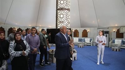 محافظ الوادي الجديد يتفقد مشروعات تطوير العاصمة الإدارية بالخارجة 