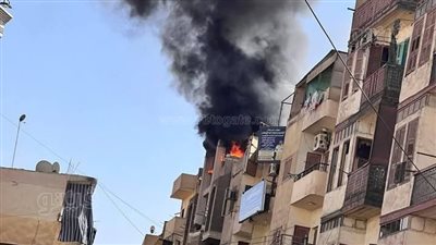اندلاع حريق بسطح سنتر تجاري في الأقصر بسبب عود كبريت 