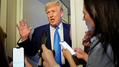 ترامب تعقيبا على تقلب الأسواق: يجب أخذ العلاج من أجل التعافي