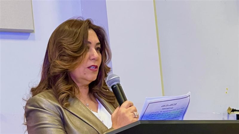 منال عوض، فيتو