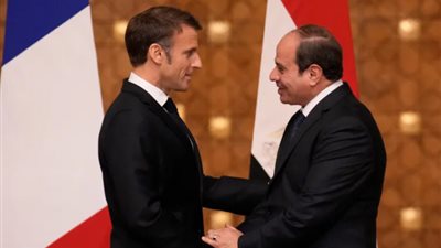  السيسي وماكرون يوقعان على إعلان مشترك لترفيع العلاقات إلى مستوى الشراكة الاستراتيجية 