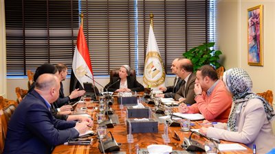 وزيرة البيئة تبحث تطوير منظومة المخلفات بتطبيق إلكتروني أردني