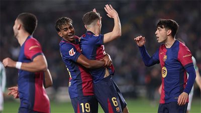 الاتحاد الإسباني يصدر قراره في أزمة مباراة برشلونة وأوساسونا