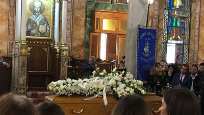 أداء صلاة الجناز على رجل الأعمال السكندري ميشيل أحد (صور)