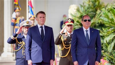 السيسي وماكرون يزوران محطة عدلي منصور التبادلية