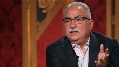 إبراهيم عيسى بعد جولة السيسي وماكرون بخان الخليلي: أتمنى توقف الحكومة عن هدم الأماكن الأثرية