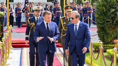  تفاصيل زيارة السيسي وماكرون لمحطة عدلي منصور التبادلية