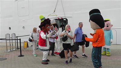 ميناء الإسكندرية يستقبل السفينة السياحية Seven Seas Grandeur 