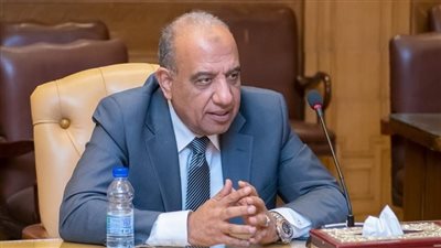 وزير الكهرباء: مراكز مطورة ومتنقلة لتقديم الخدمات للأهالي في سيناء