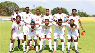 أنجولا تكتسح أفريقيا الوسطى 6-1 وتواجه مصر على بطاقة التأهل لمونديال الناشئين
