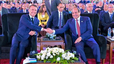 شاهد، السيسي وماكرون يشاركان في الجلسة الختامية للمنتدى الاقتصادي المصري الفرنسي