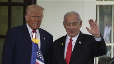 بعد إلغاء المؤتمر الصحفي لنتنياهو، ترجيحات بخفض ترامب للرسوم الجمركية على منتجات الاحتلال