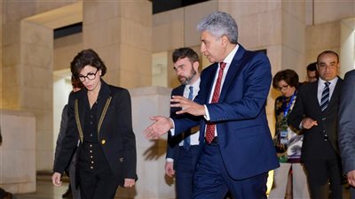 فتحي يعقد اجتماعًا مع وزيرة الثقافة الفرنسية بمتحف الحضارة لبحث التعاون بين البلدين