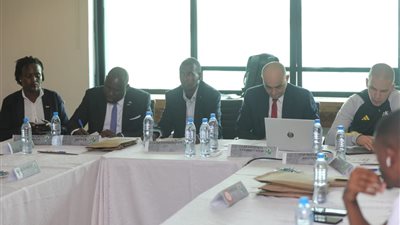 المصري بالأخضر وسيمبا بالأحمر في مباراة الفريقين غدًا بالكونفيدرالية (صور) 