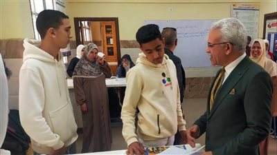 وكيل تعليم الإسماعيلية يتفقد عددًا من مدارس التل الكبير (صور)  