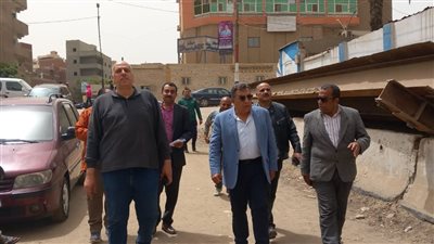 محافظ الدقهلية يتفقد النظافة والانضباط بشوارع وميادين مدينة ميت غمر (صور)