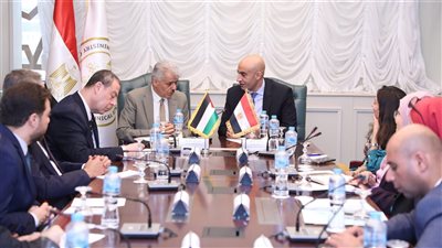 وزير التعليم الفلسطيني يطالب بتنظيم امتحان الثانوية العامة لطلبة بلاده في مصر