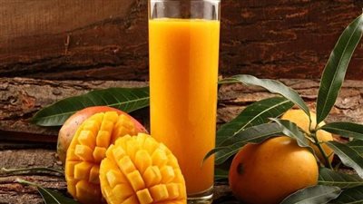 تفسير رؤية عصير المانجو في المنام وعلاقته بسماع أخبار سعيدة ومفرحة 