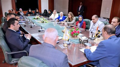 محافظ سوهاج يفتتح فعاليات الحوار المجتمعي لمناقشة الاستراتيجية الوطنية للأشخاص ذوي الهمم