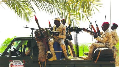 قوات الدعم السريع تنقل المعركة إلى الجو.. تستهدف بورتسودان ومطار كسلا بمسيرات انتحارية.. والجيش السوداني يؤكد تحييد غالبية الطائرات