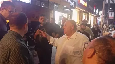 غلق مطعم شهير بمصر الجديدة بعد حملة مفاجئة من مسؤولي الحي (صور)