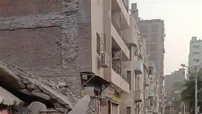 بينهم طفلتان، ارتفاع ضحايا عقار أسيوط المنهار إلى 5 وفيات (صور) 