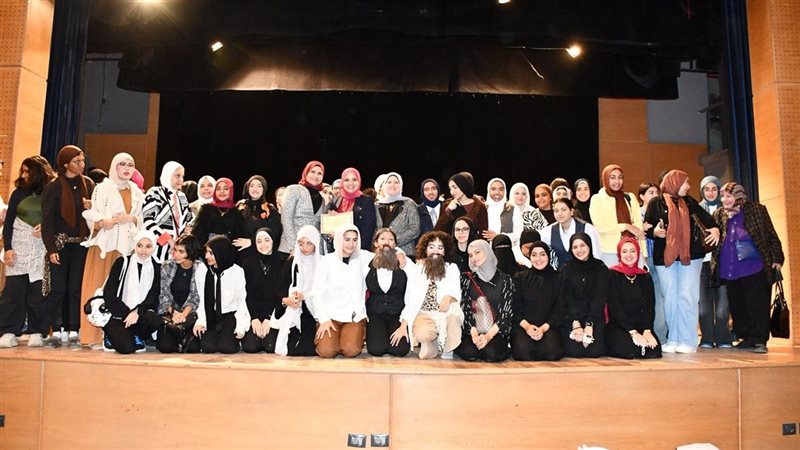جامعة عين شمس، فيتو