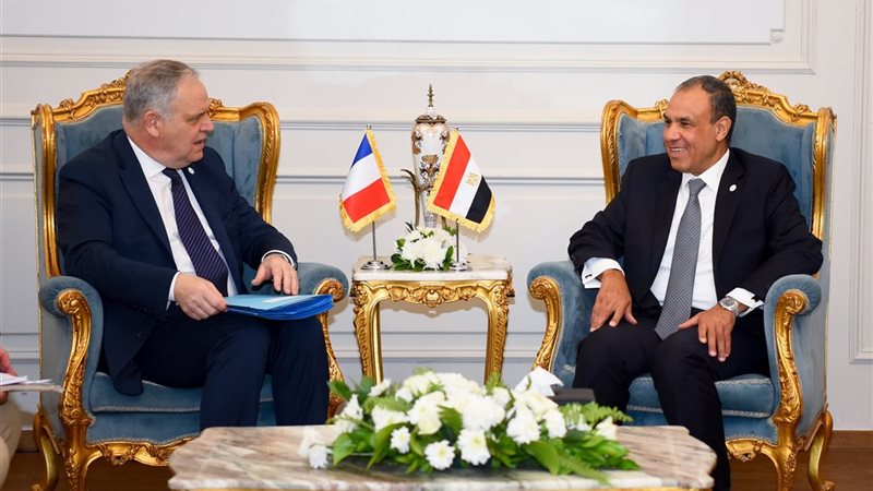 وزير الخارجية وزير