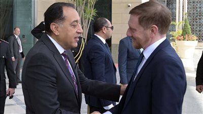 مدبولي يلتقي رئيس وزراء ولاية ساكسونيا الحرة الألمانية لبحث سبل دعم التعاون المُشترك 