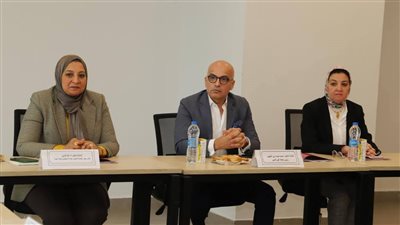 رئيس جامعة عين شمس يترأس اجتماع مركز ضمان الجودة والاعتماد