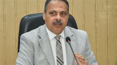 إزالة حالتى تعد بالبناء على الأراضي الزراعية بمحافظة الشرقية 