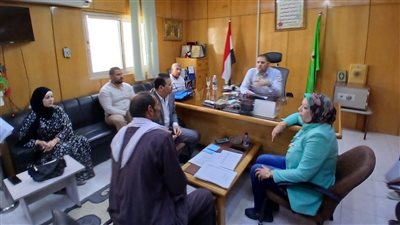 سكرتير عام الفيوم يعقد لقاء لخدمة المواطنين بمركز طامية