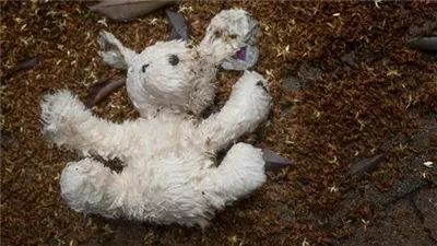 اعترافات مثيرة لأم بريطانية بعد قتل طفلها الذي يعاني التوحد