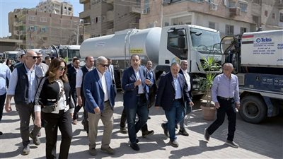 رئيس الوزراء يتفقد محطة مياه المرشحة التشيكي بأسيوط (صور)