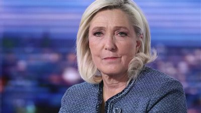 السلطات الفرنسية تعزل زعيمة المعارضة من منصبها كمستشارة لمنطقة با دو كاليه