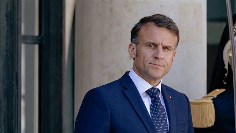 ماكرون،فيتو