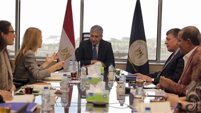 وزير السياحة يبحث مع مدير مكتب اليونسكو الإقليمي بالقاهرة التعاون بمجال حماية التراث الثقافي