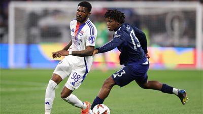 الدوري الأوروبي، مانشستر يونايتد يتعادل مع ليون 1/1 في الشوط الأول 