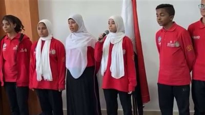 وزير الثقافة يوجّه بتبنّي الطالبة ملك بعد أدائها المميز أمام رئيس الوزراء بأسيوط اليوم