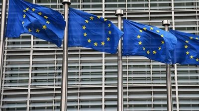 المفوضية الأوروبية: مستعدون للتفاوض مع الصين على جمارك السيارات الكهربائية