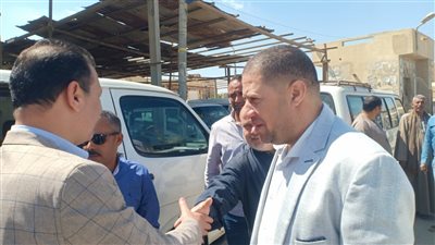 السكرتير العام لمحافظة الفيوم يتابع المواقف ومحطات الوقود