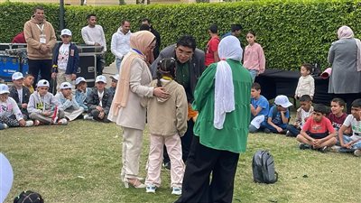 قصص للأطفال في احتفالية يوم اليتيم بحديقة الأزهر (فيديو وصور)